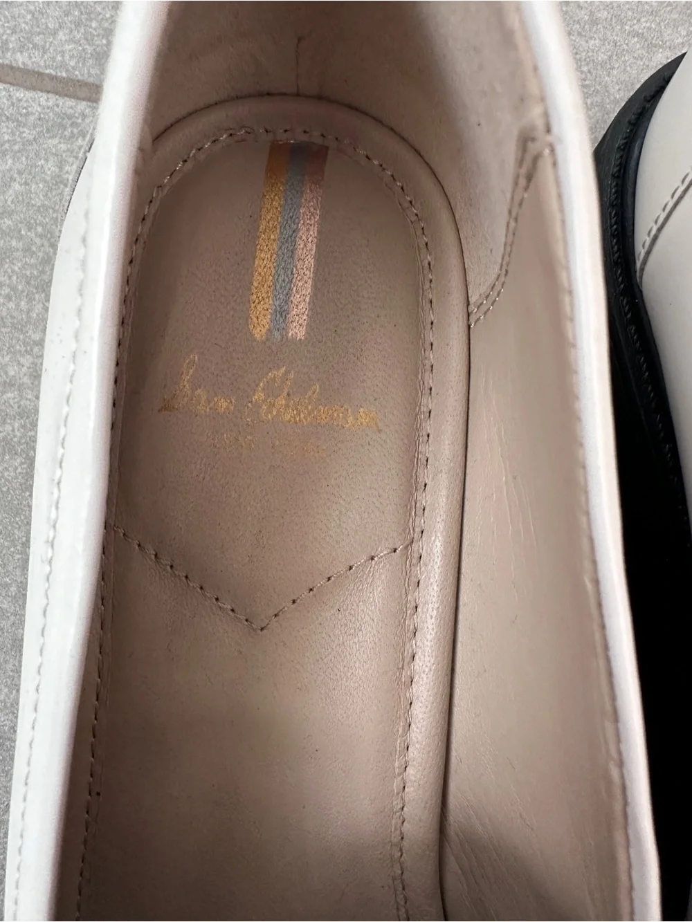 Sam Edelman White Leather Loafers with Gold Horsebit